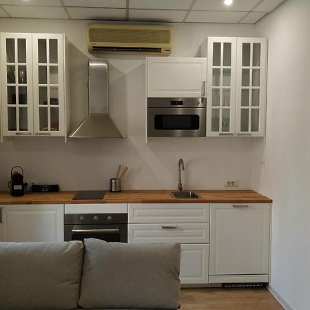 Studio Neuf Climatisé tout équipé #3 Toulon Extérieur photo