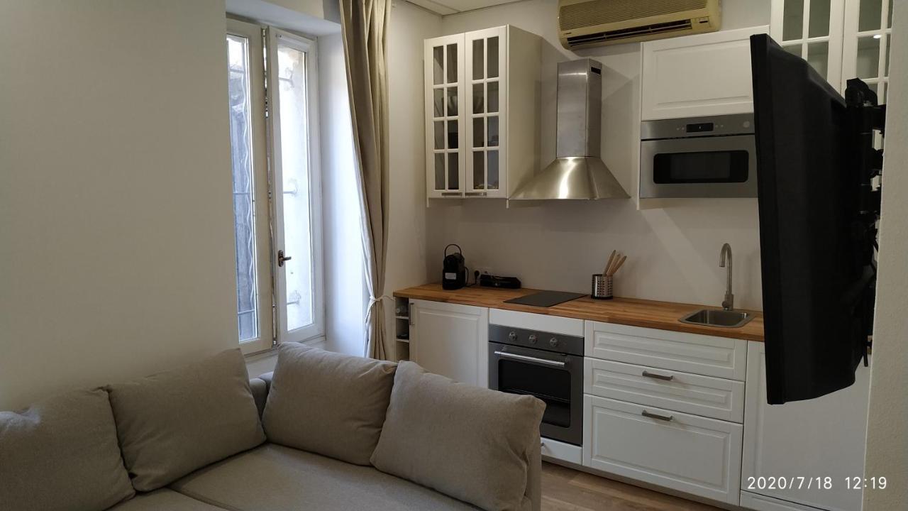 Studio Neuf Climatisé tout équipé #3 Toulon Extérieur photo