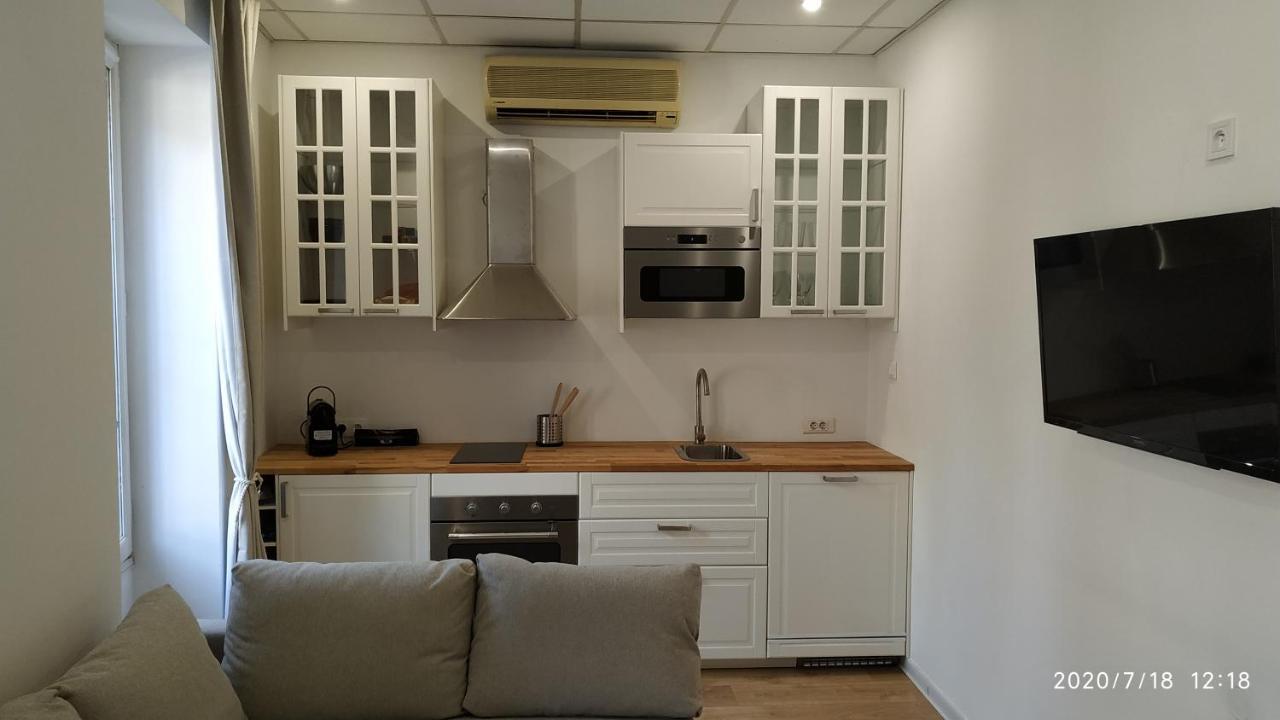 Studio Neuf Climatisé tout équipé #3 Toulon Extérieur photo